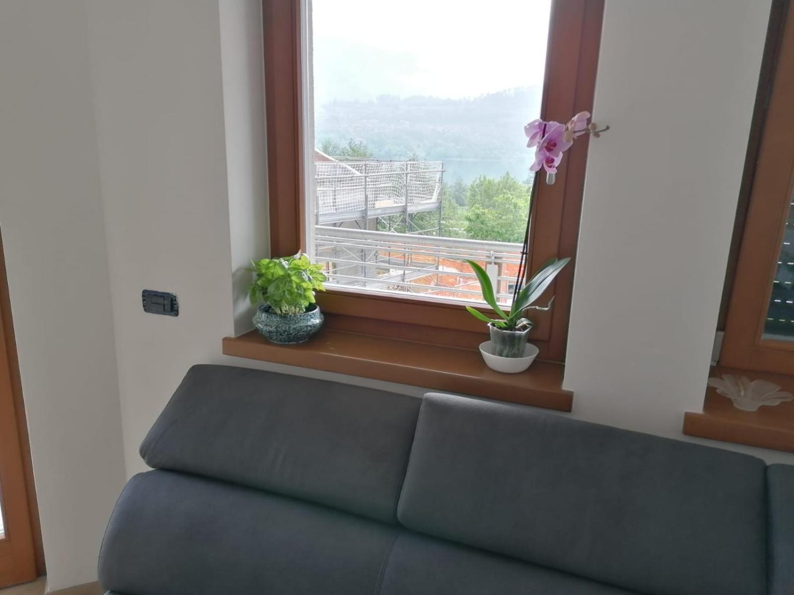 Ca' Dei Cigni Apartment Calceranica al Lago Bagian luar foto